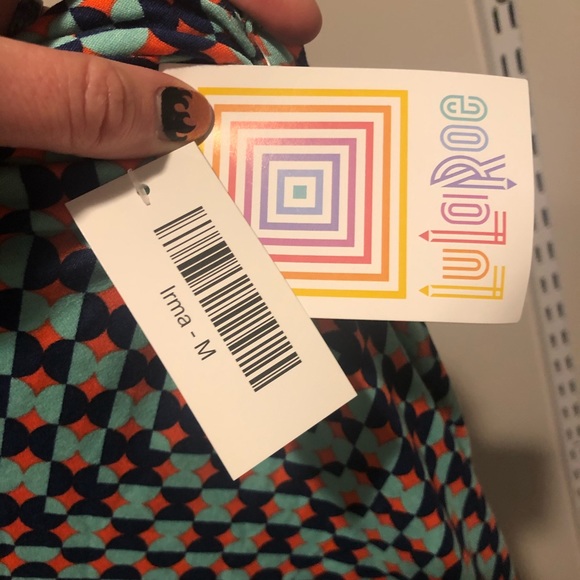 NWT Lularoe Irma - Picture 3 of 4